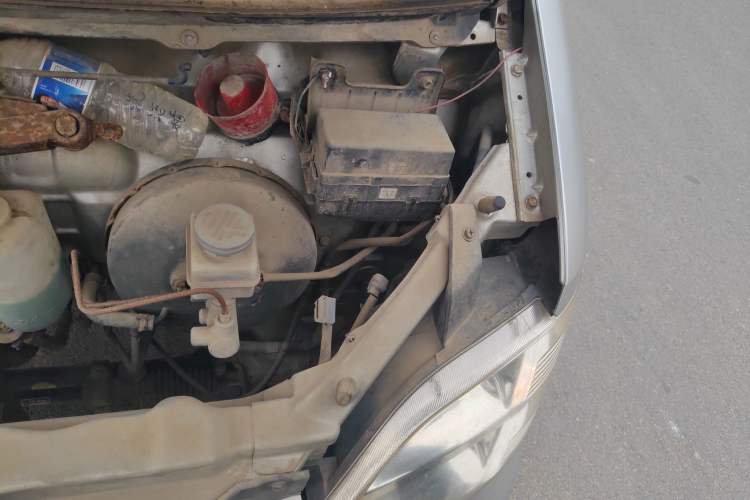 Used BAIC Changhe Freedom 2011 1.0L Hongyun Edition EC Type DA465QA Engine Bay Left