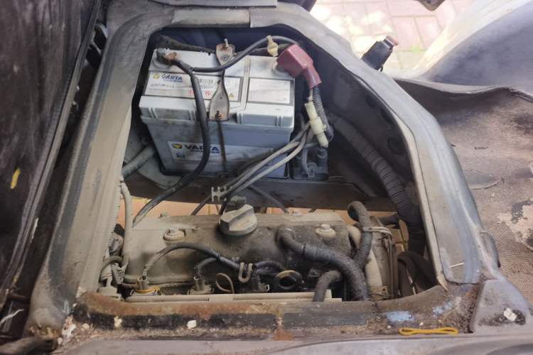 Used BAIC Changhe Freedom 2011 1.0L Hongyun Edition EC Type DA465QA Engine Bay Left