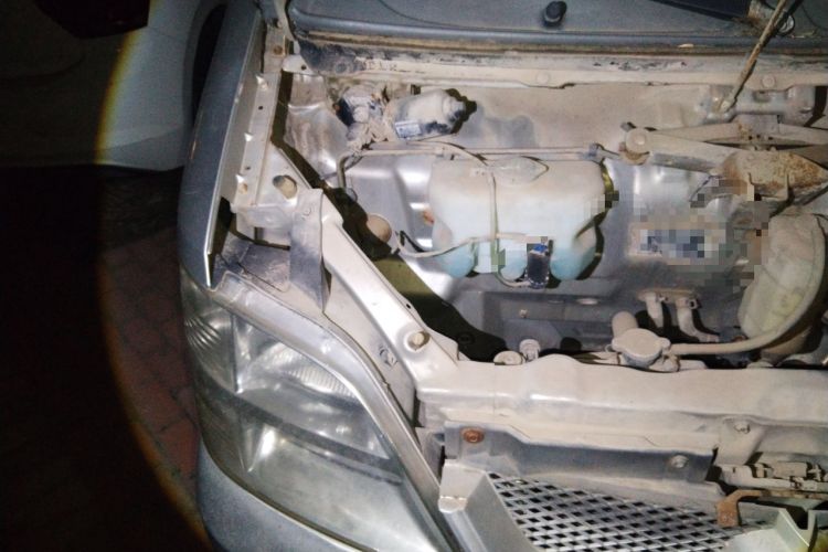Used BAIC Changhe Freedom 2011 1.0L Hongyun Edition DLX Model DA465QA Engine Bay Right