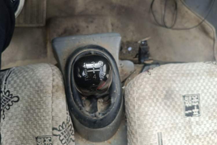 Used BAIC Changhe Freedom 2011 1.0L Hongyun Edition EC Type DA465QE Gear Lever