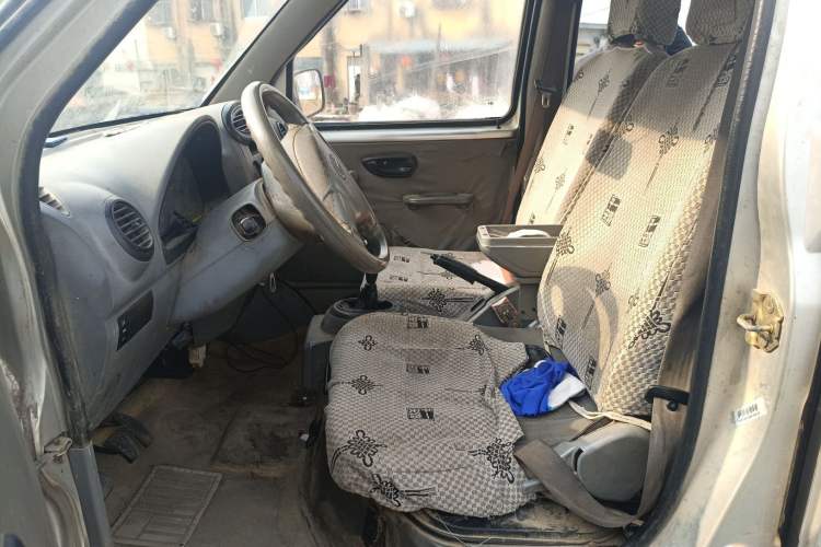 Used BAIC Changhe Freedom 2011 1.0L Hongyun Edition EC Type DA465QE Left Front Seat