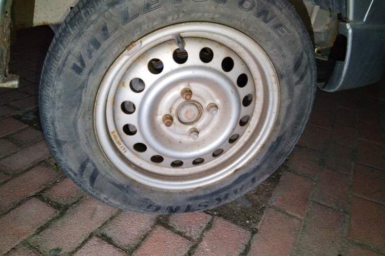Used BAIC Changhe Freedom 2011 1.0L Hongyun Edition DLX Model DA465QA Right Front Wheel Hub