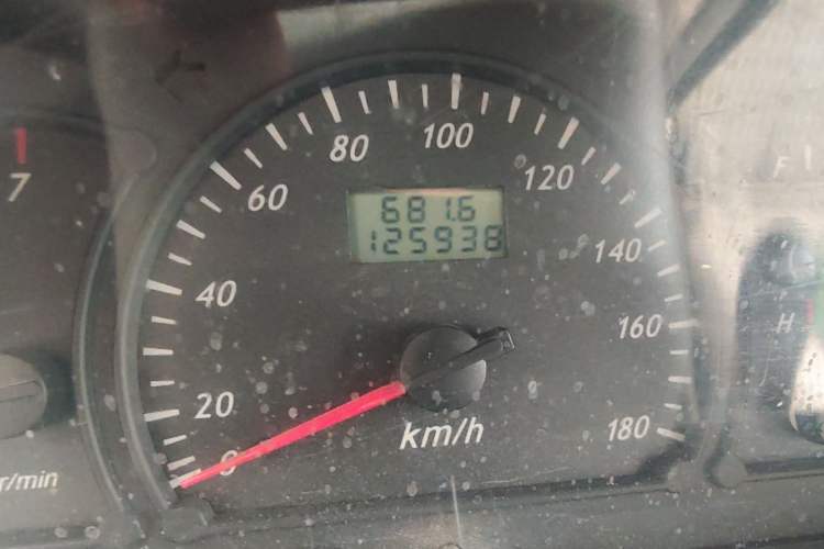 Used BAIC Changhe Freedom 2014 1.0L Hongyun Edition Economy Model DA465QA Odometer Close Up