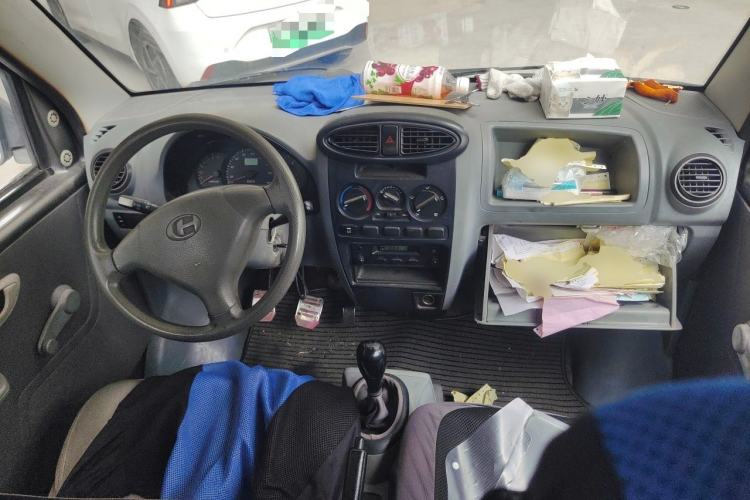 Used BAIC Changhe Freedom 2014 1.0L Hongyun Edition Standard DA465QA Center Console
