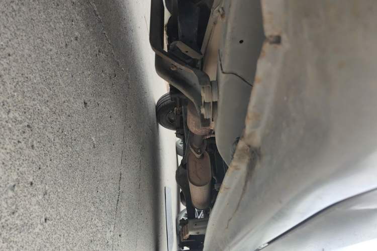 Used BAIC Changhe Freedom 2014 1.0L Hongyun Edition Economy Model DA465QA Chassis Front Left