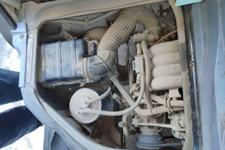 Used BAIC Changhe Freedom 2014 1.0L Hongyun Edition Economy Model DA465QA Engine Bay Right