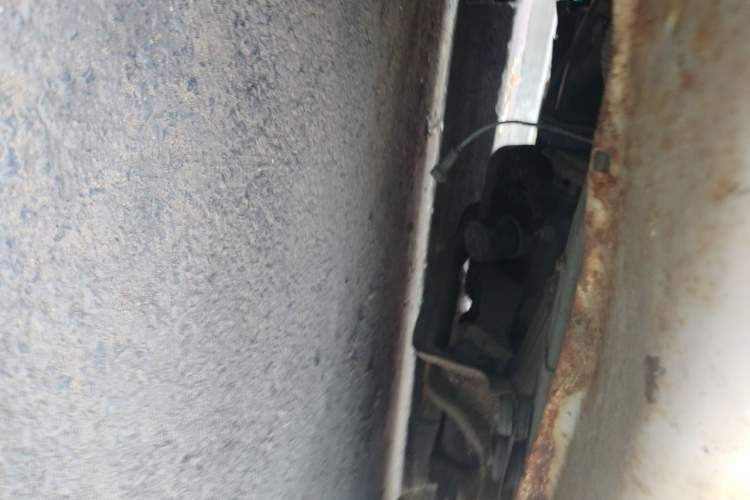 Used BAIC Changhe Freedom 2014 1.0L Hongyun Edition Standard DA465QA Chassis Front Left
