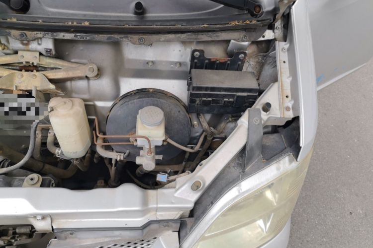 Used BAIC Changhe Freedom 2014 1.0L Hongyun Edition Economy Model DA465QA Engine Bay Left