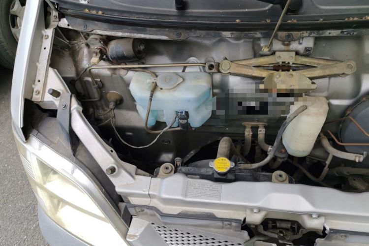 Used BAIC Changhe Freedom 2014 1.0L Hongyun Edition Economy Model DA465QA Engine Bay Right