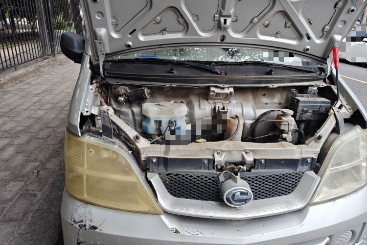 Used BAIC Changhe Freedom 2014 1.0L Hongyun Edition Economy Model DA465QA Engine Bay Right