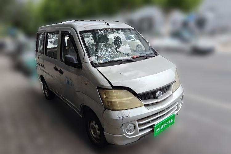 Used BAIC Changhe Freedom 2014 1.0L Hongyun Edition Economy Model DA465QA Front Right 45 Deg