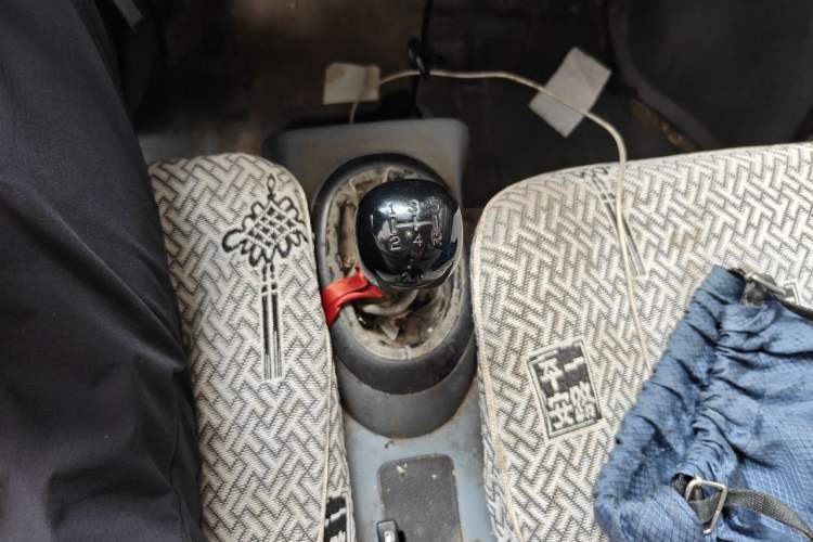 Used BAIC Changhe Freedom 2014 1.0L Hongyun Edition Economy Model DA465QA Gear Lever