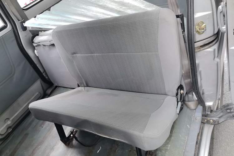 Used BAIC Changhe Freedom 2014 1.0L Hongyun Edition Economy Model DA465QA Left Rear Seat