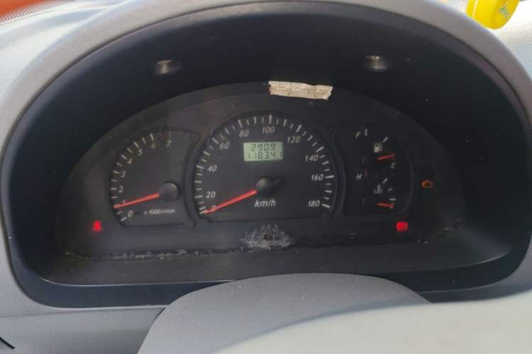 Used BAIC Changhe Freedom 2014 1.0L Hongyun Edition Standard DA465QA Odometer Close Up