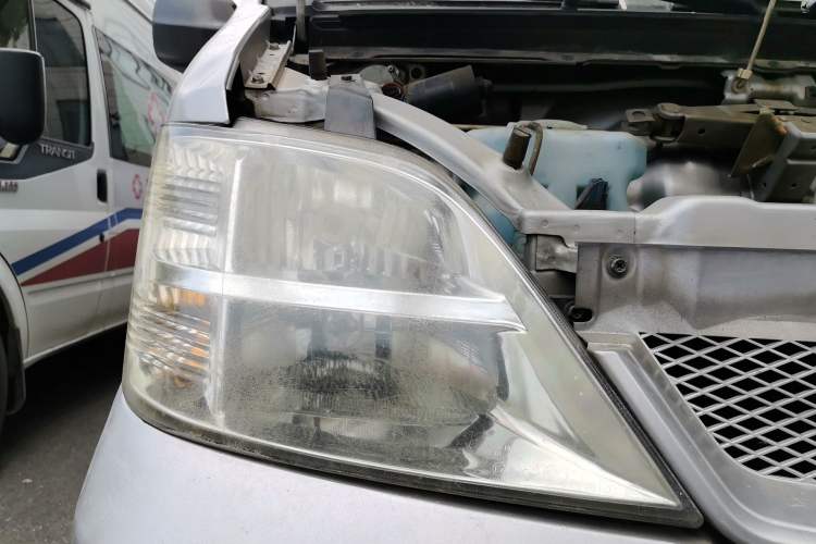 Used BAIC Changhe Freedom 2014 1.0L Hongyun Edition Economy Model DA465QA Right Front Headlight
