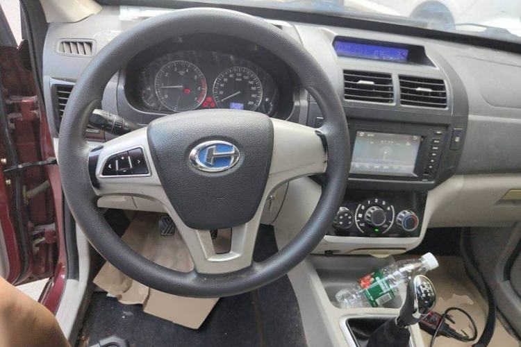 Used BAIC Changhe M50S 2015 1.5L S 1.5L Executive Class DAM15DL Interior 1