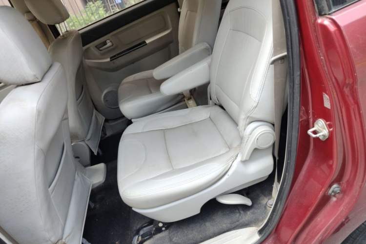 Used BAIC Changhe M50S 2015 1.5L S 1.5L Executive Class DAM15DL Interior 3