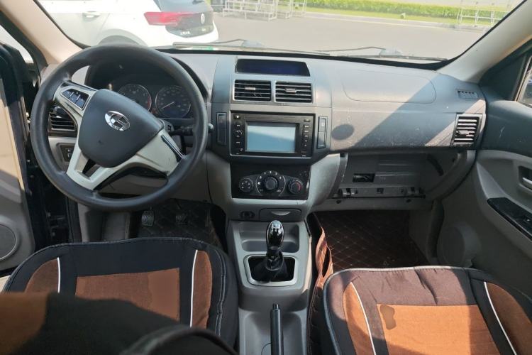 Used BAIC Changhe M50S 2015 1.5L Business Class BJ415B Center Console