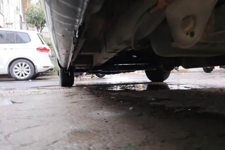 Used BAIC Changhe M50S 2015 1.5L Business Class BJ415B Chassis Rear Left