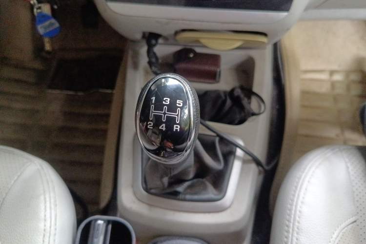 Used BAIC Changhe M50S 2015 1.4L Restyled Business Class (Coil Spring) K14B Gear Lever