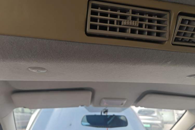 Used BAIC Changhe M50S 2015 1.5L S 1.5L Executive Class DAM15DL Headliner