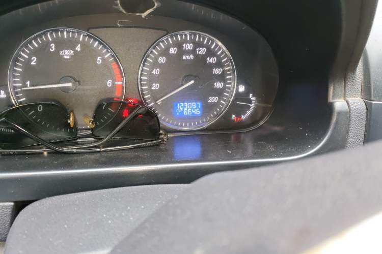 Used BAIC Changhe M50S 2015 1.5L Business Class BJ415B Odometer Close Up