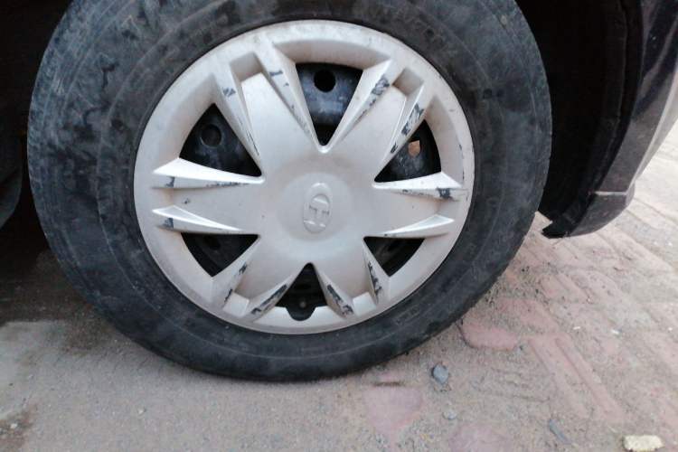 Used BAIC Changhe M50S 2015 1.5L S 1.5L Business Class DAM15DL Right Front Wheel Hub