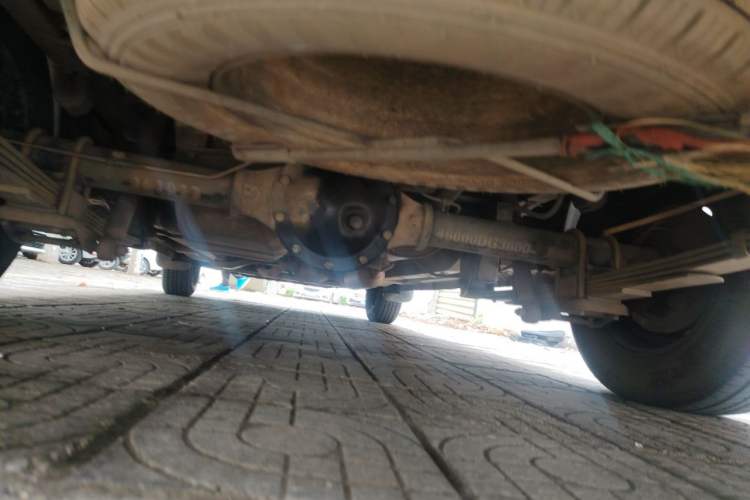 Used BAIC Changhe M50S 2015 1.4L revised economy-class K14B Chassis Rear