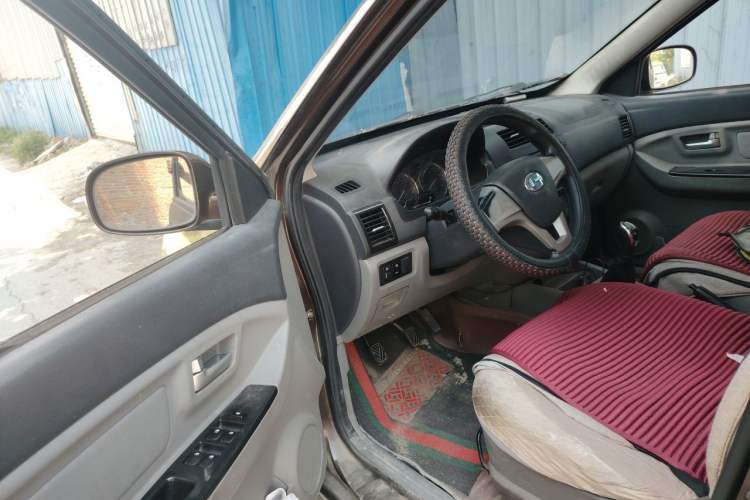 Used BAIC Changhe M50S 2015 1.4L revised economy-class K14B Driver Seat