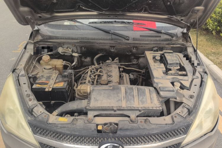 Used BAIC Changhe M50S 2015 1.5L Business Class BJ415B Engine Bay