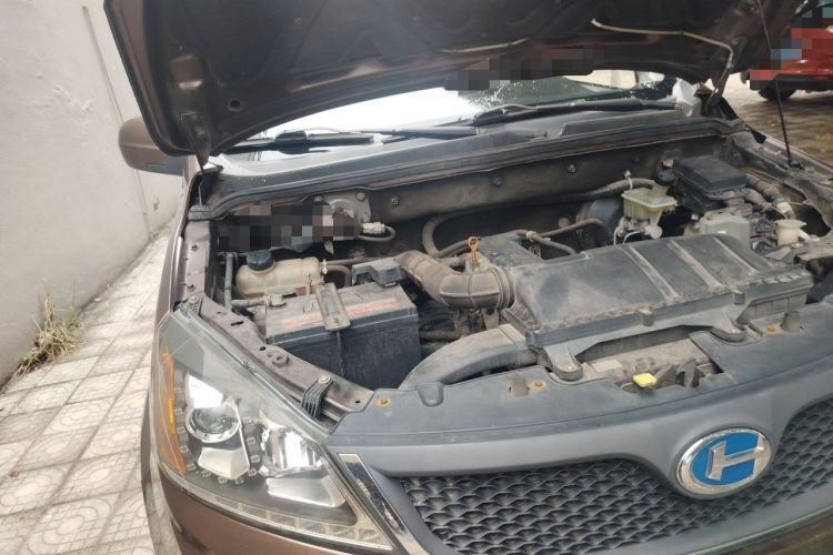 Used BAIC Changhe M50S 2015 1.4L revised economy-class K14B Engine Bay Right