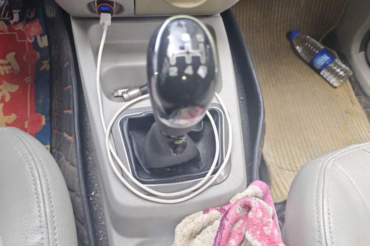 Used BAIC Changhe M50S 2015 1.5L facelift economy class DAM15DL Gear Lever