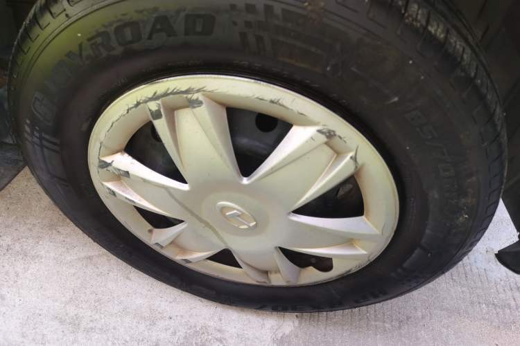 Used BAIC Changhe M50S  Right Front Wheel Hub