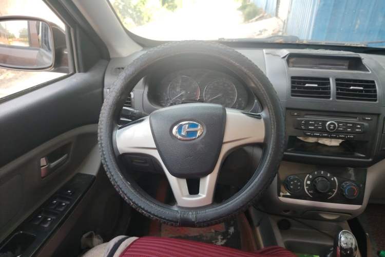 Used BAIC Changhe M50S 2015 1.4L revised economy-class K14B Steering Wheel