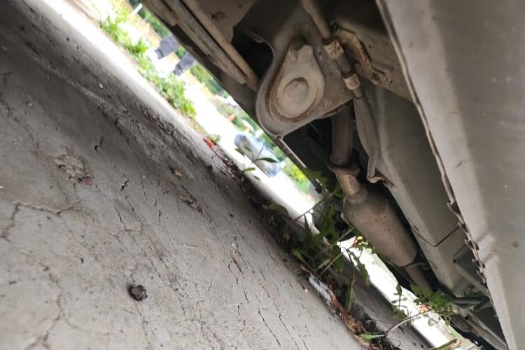 Used BAIC Changhe M50S 2015 1.5L Business Class BJ415B Chassis Rear Right