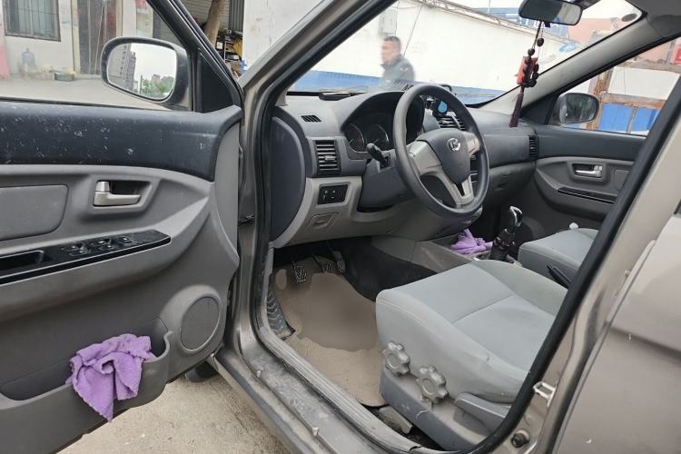 Used BAIC Changhe M50S 2015 1.5L Business Class BJ415B Driver Seat