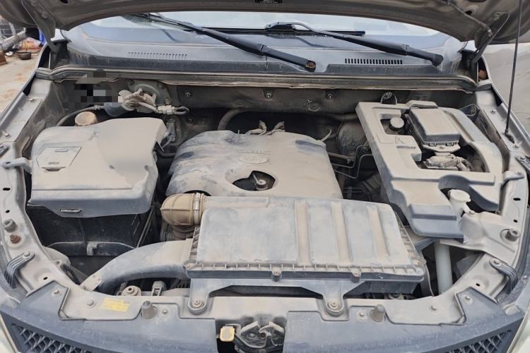 Used BAIC Changhe M50S 2015 1.5L Business Class BJ415B Engine Bay