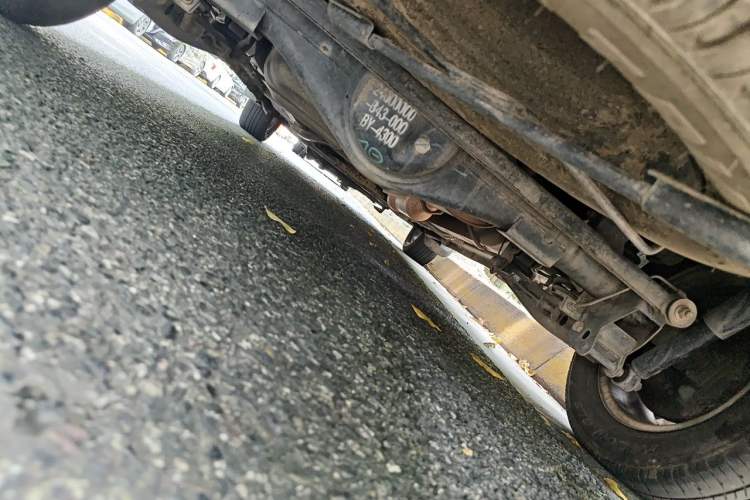 Used BAIC Changhe M50S 2015 1.5L Business Class BJ415B Chassis Rear