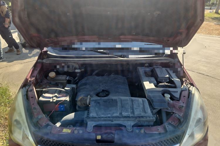 Used BAIC Changhe M50S 2015 1.5L Business Class BJ415B Engine Bay