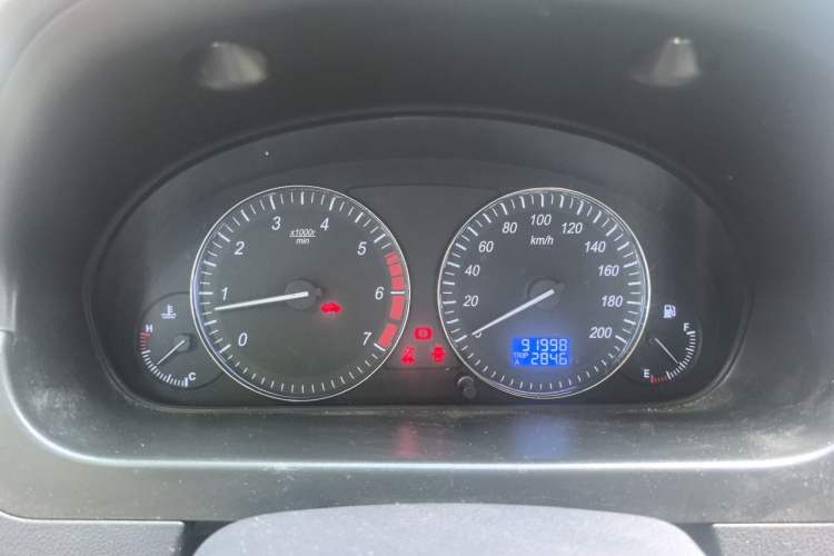Used BAIC Changhe M50S 2015 1.5L Business Class BJ415B Instrument Cluster