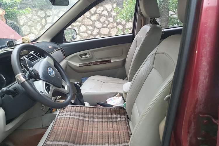 Used BAIC Changhe M50S 2015 1.5L S 1.5L Executive Class DAM15DL Left Front Seat