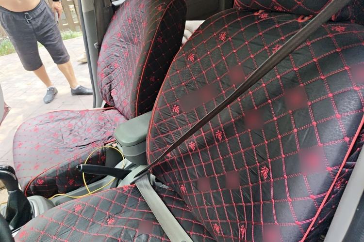 Used BAIC Changhe M50S 2015 1.5L Business Class BJ415B Left Front Seat