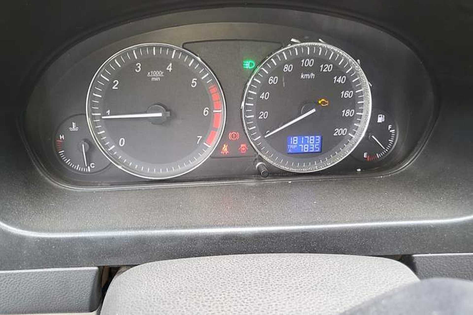 Used BAIC Changhe M50S 2015 1.5L S 1.5L Executive Class DAM15DL Odometer Close Up