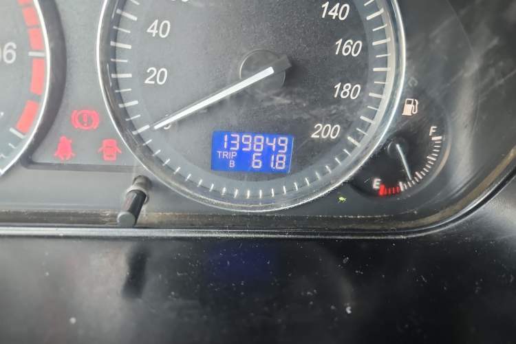 Used BAIC Changhe M50S 2015 1.5L Business Class BJ415B Odometer Close Up