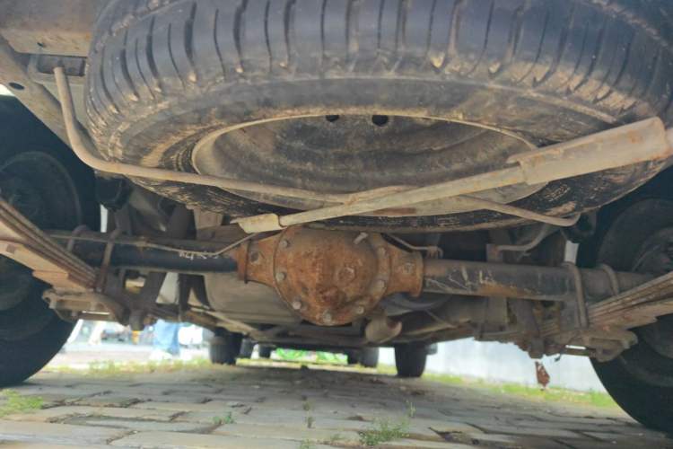 Used BAIC Changhe M50S 2015 1.5L Business Class BJ415B Chassis Rear
