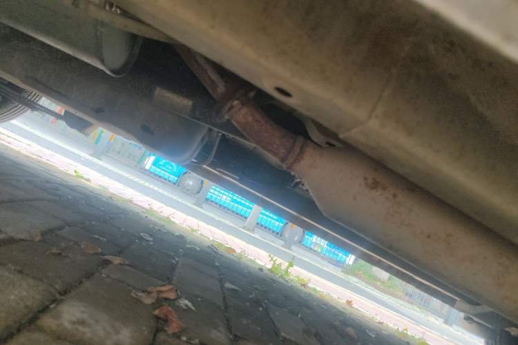 Used BAIC Changhe M50S 2015 1.5L Business Class BJ415B Chassis Rear Right