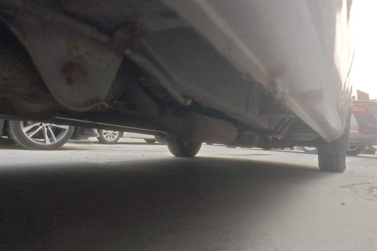 Used BAIC Changhe M50S 2015 1.5L Practical Cabin BJ415B Chassis Rear Right
