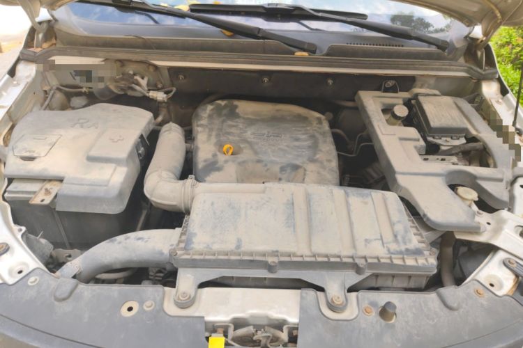 Used BAIC Changhe M50S 2015 1.5L facelift economy class DAM15DL Engine Bay