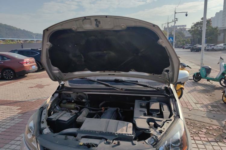 Used BAIC Changhe M50S 2015 1.4L Restyled Business Class (Leaf Spring) K14B Engine Bay