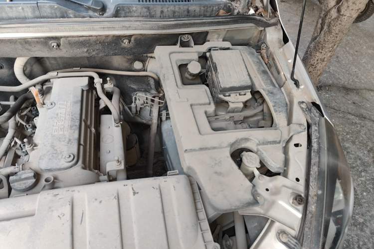 Used BAIC Changhe M50S 2015 1.4L revised economy-class K14B Engine Bay Left